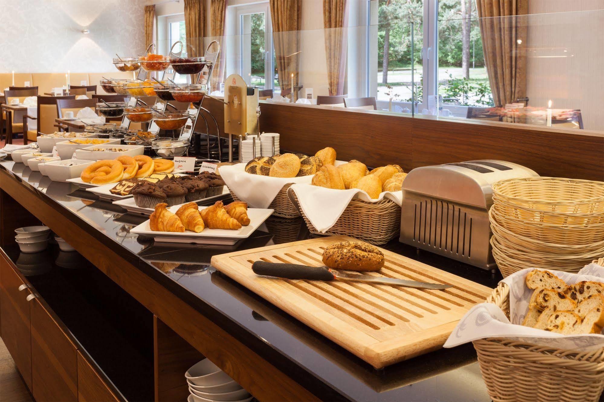Morada Hotel Heidesee Gifhorn Buitenkant foto